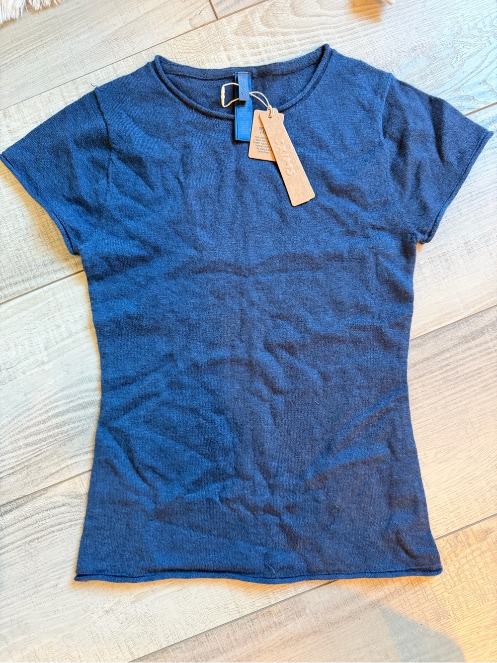SKIMS Cashmere Navy Short Sleeve Tee - Picture 2 of 4